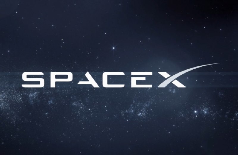 SpaceX三季度营收146亿美元,AI占比52%并扭亏